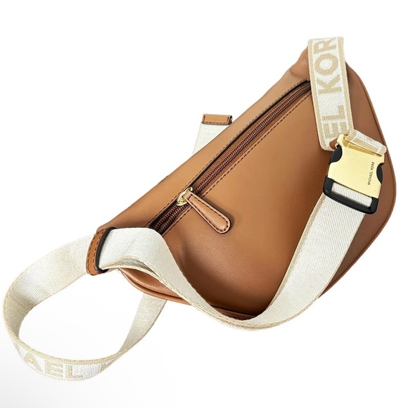 Michael Kors Erin XS Waist Bag FannyPack Crossbody MK Logo Jacquard Luggage - Picture 10 of 10